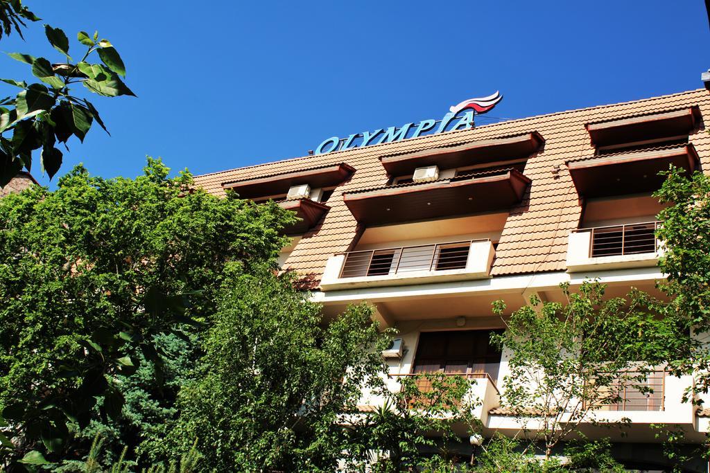 Olympia Garden Hotel Yerevan Exterior photo